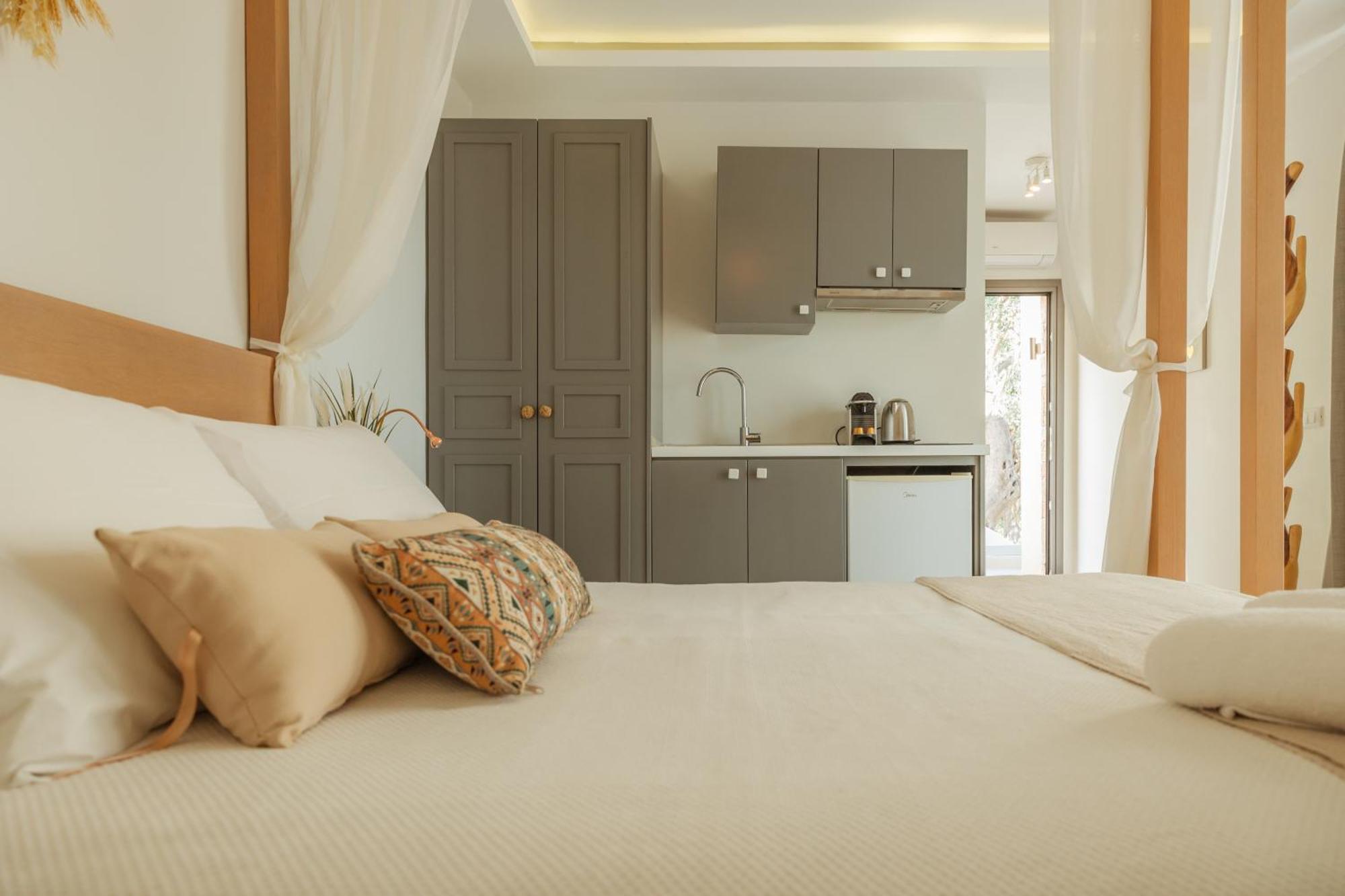 Golden Bay Suites & Maisonettes Parga Eksteriør bilde